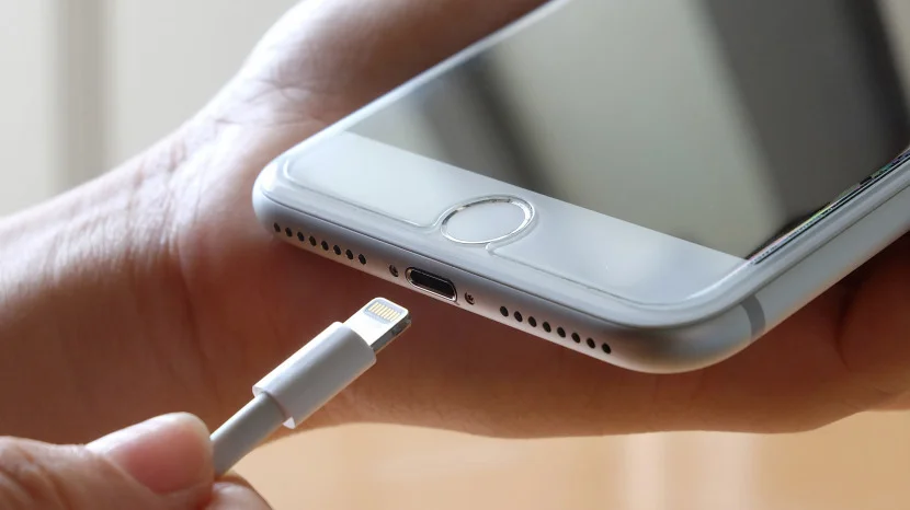 Trucos para hacer que la batería de tu iPhone dure más Como-saber-si-su-iPhone-se-esta-cargando-cuando-esta