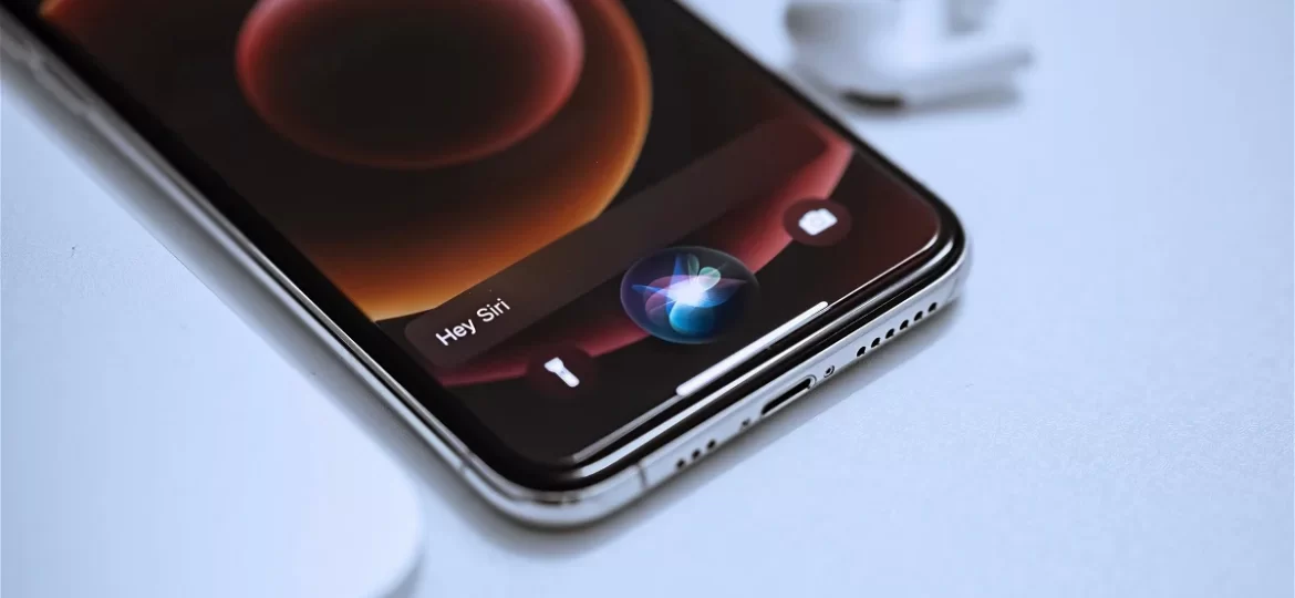 Siri iPhone