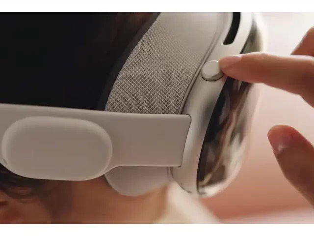 apple-vision-pro-2